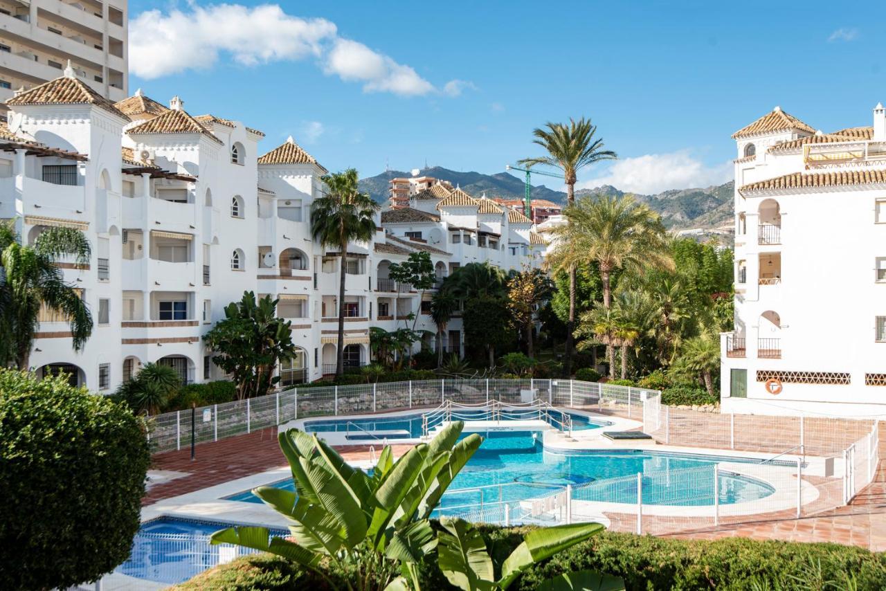 בנאלמדנה Timon Ii, Luxury 3 Bedroom Beachside Apartment מראה חיצוני תמונה
